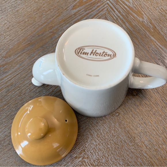 Tim Hortons White And Mustard Single Serve Teapot - Picture 6 of 7